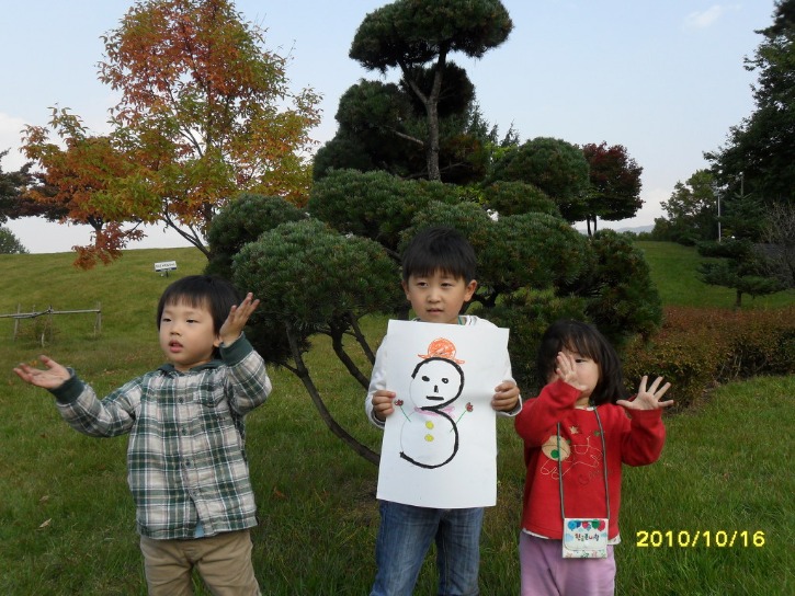 3월 달.jpg