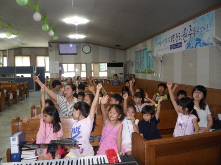 2012년 여름성경학교 (75).JPG