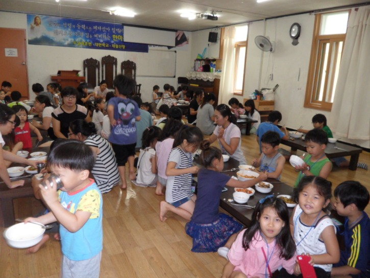 2012년 여름성경학교 (20).JPG