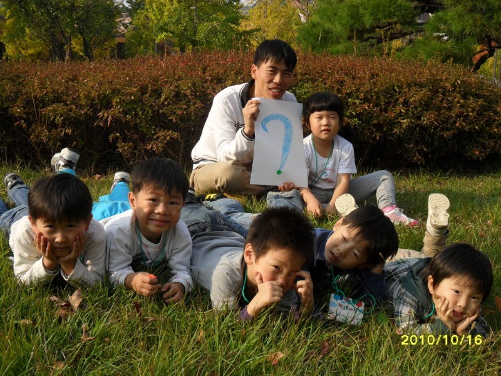 7월 달.jpg